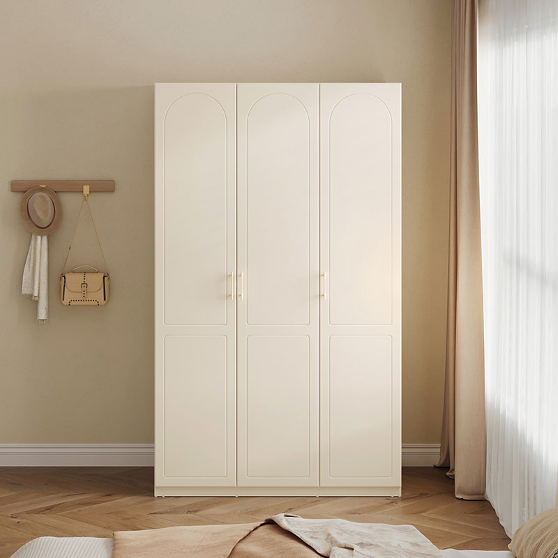 [LSC23YG008140] Darell Cabinet