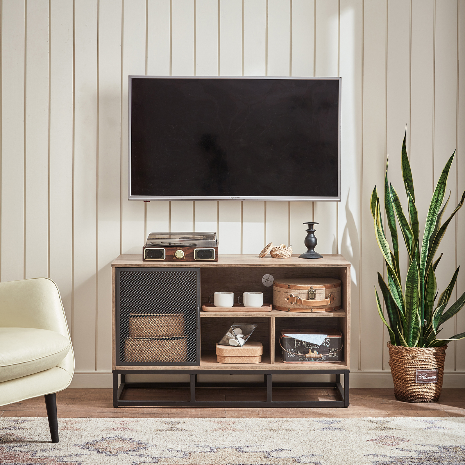 [LS167DG17M1001] Amber TV Rack